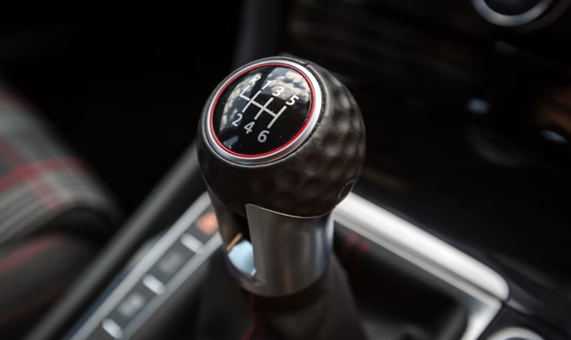 Volkswagen Golf will drop its manual transmission